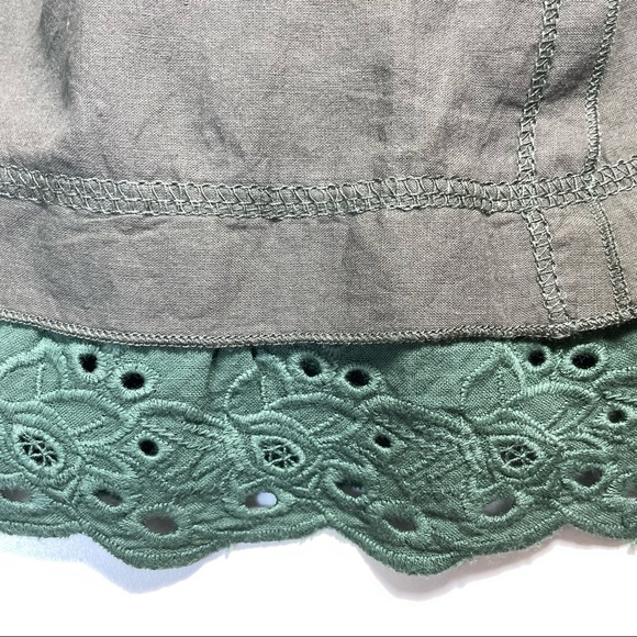 Olive green circle mini skirt with eyelet trim size S - Picture 2 of 9